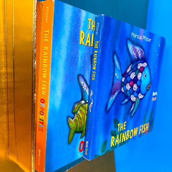 RAINBOW FISH VINTAGE HARDCOVER BOARD BOOK BUNDLE OF 2 MARCUS PFISTER 1996 & 2005 - Picture 4 of 14